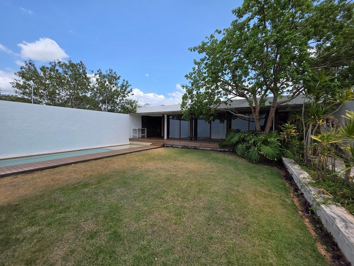 835 m² de Terreno en Temozón Norte · 10