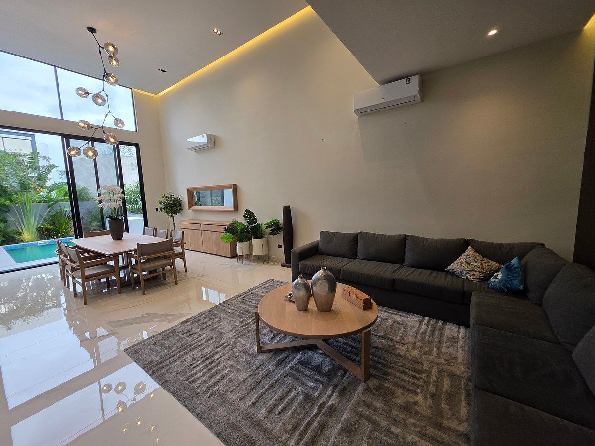 Casa de Lujo en Venta en Oasis, Yucatán Country Club · 7