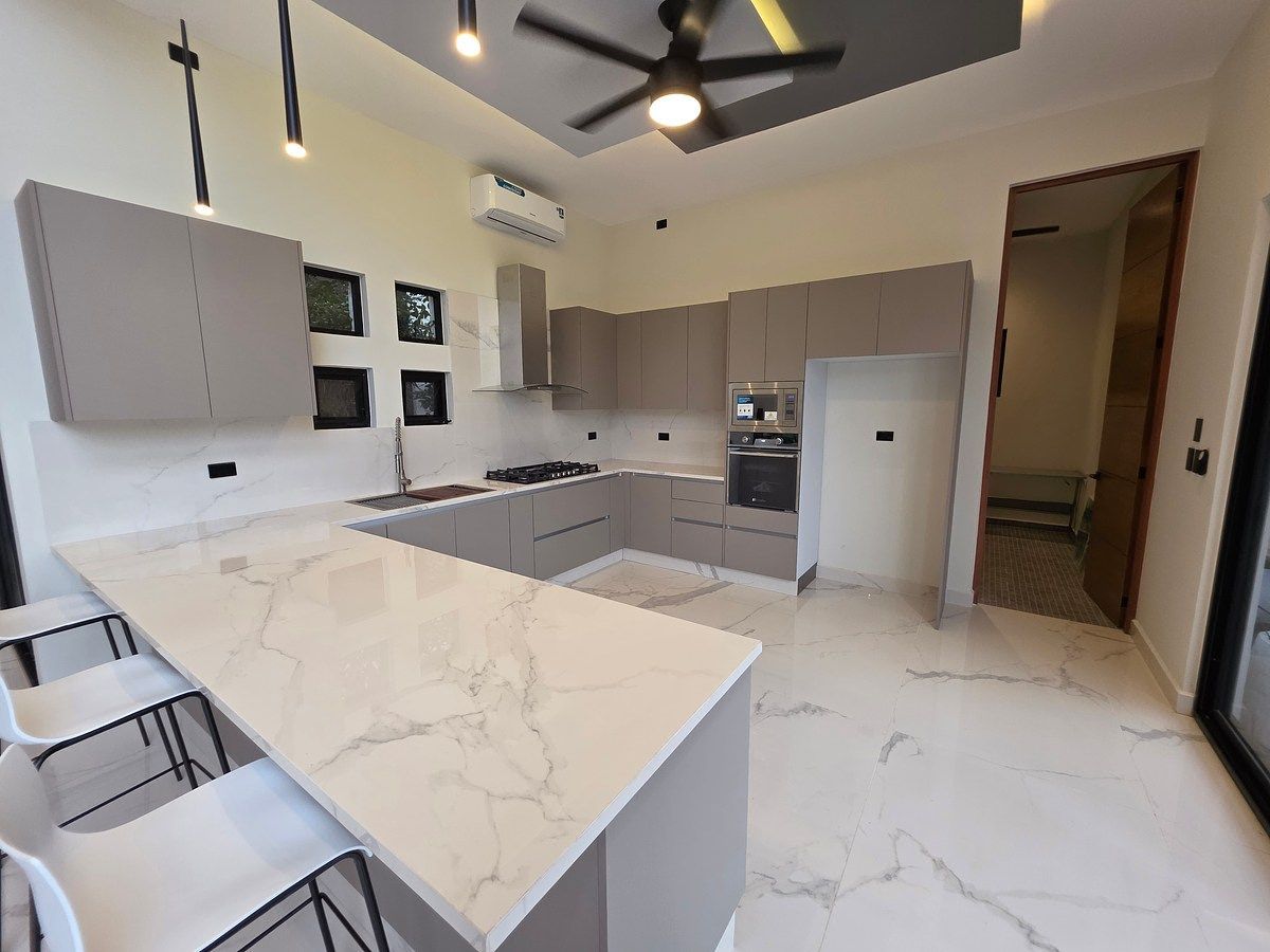 Casa de Lujo en Venta en Oasis, Yucatán Country Club · 10