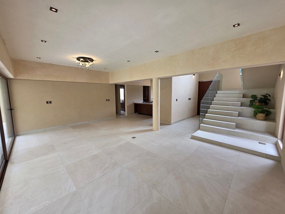 Casa en Provincia: 578 m², 4 recámaras y precio final de oportunidad en $12.49 M · 8