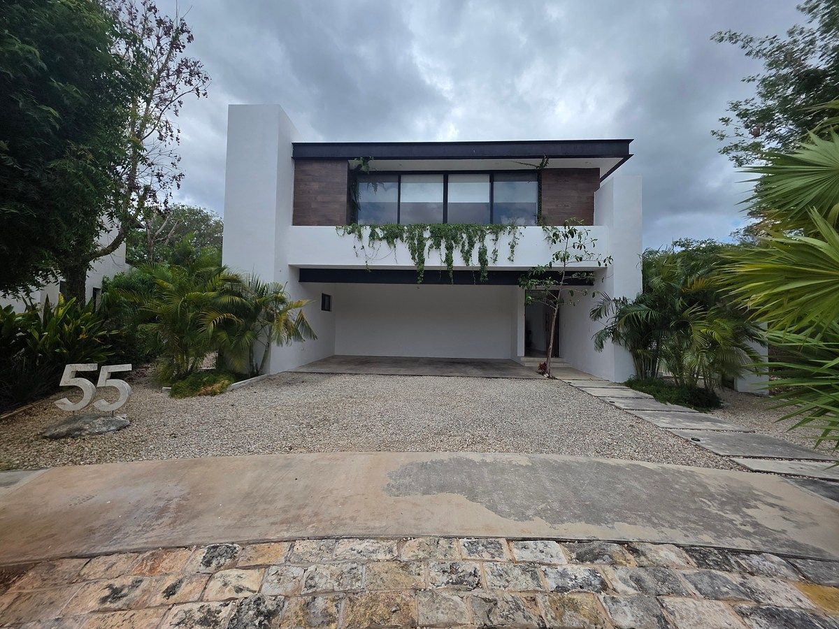Casa en Renta en Kanha Grand Lago · 4