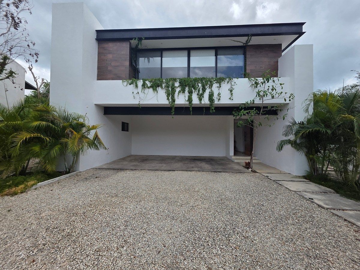 Casa en Renta en Kanha Grand Lago · 5