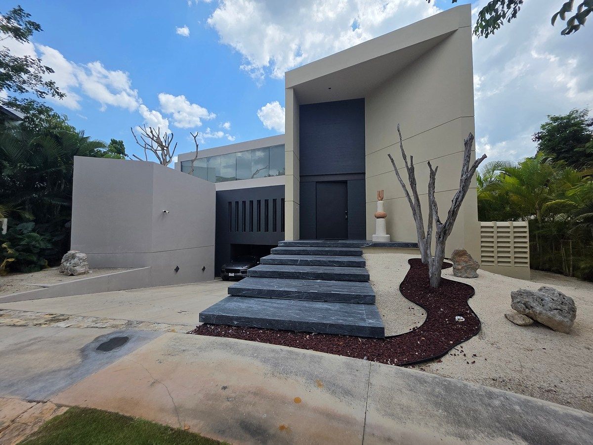 Casa en Venta en Kilil, Yucatán Country Club · 2