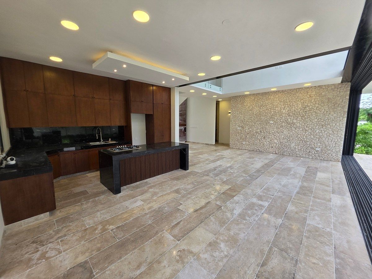 Casa Exclusiva en Venta · 10